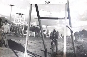 Museu digital: Pavimentação da Rua Fernando de Noronha