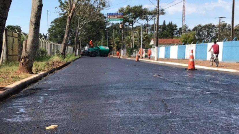 Iniciadas obras de recape da Rua Santa Catarina