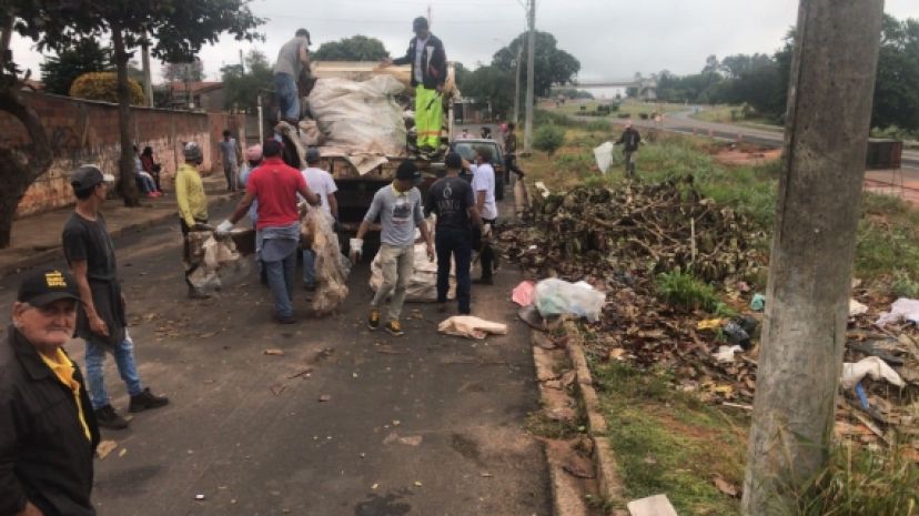 Prefeitura Municipal promove Arrastão de  Limpeza em toda a cidade.