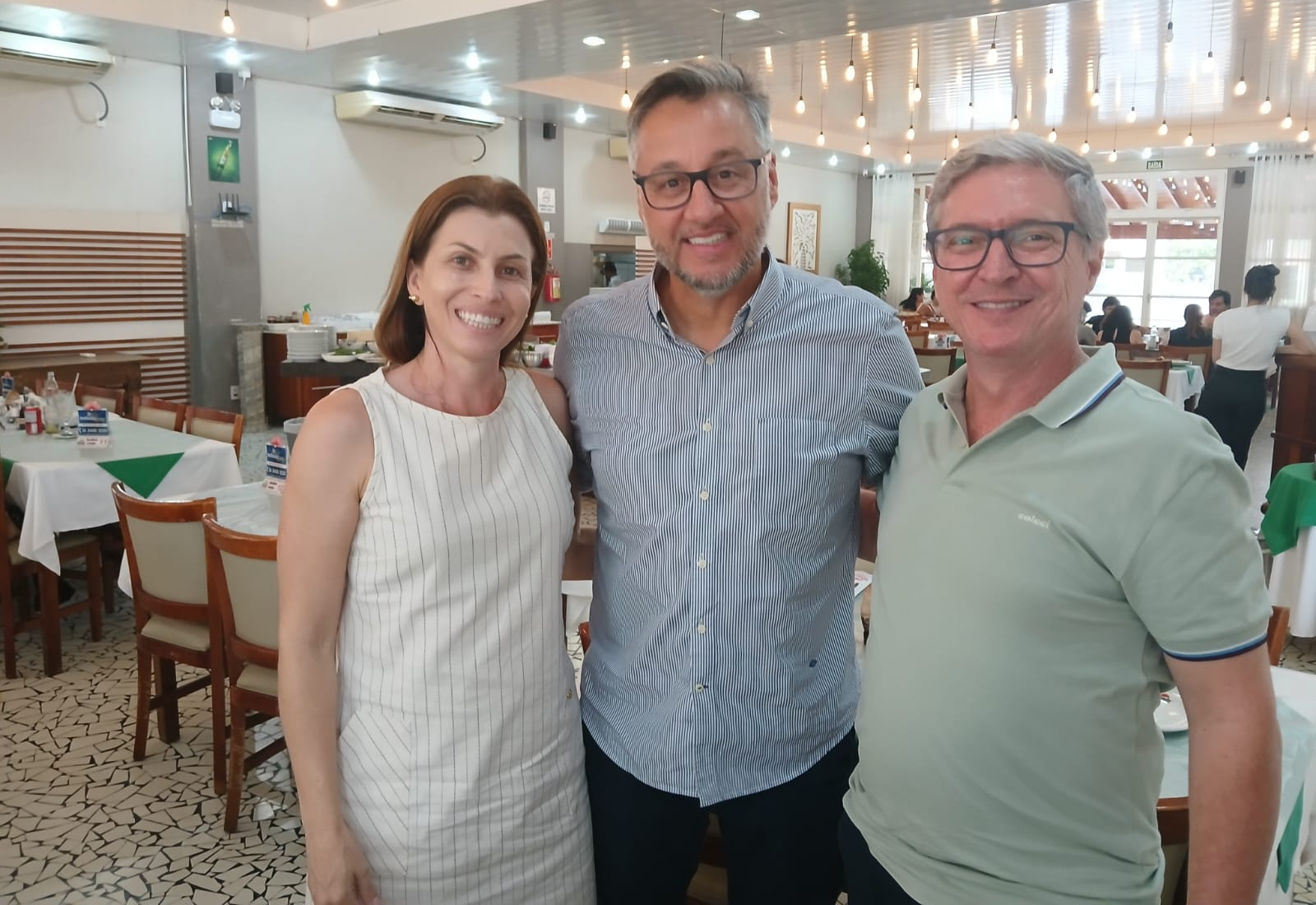 Prefeito Ronaldo se reúne com Deputado Federal João Cury 