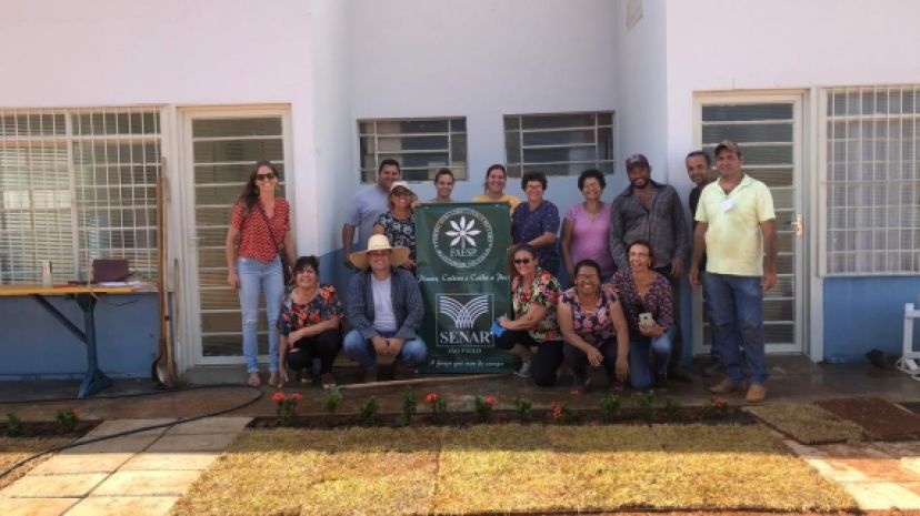 SENAR, Sindicato em parceria com Prefeitura Municipal realiza curso de jardinagem.